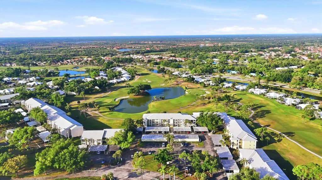 待售: $270,000 (2 贝兹, 2 浴室, 1002 平方英尺)