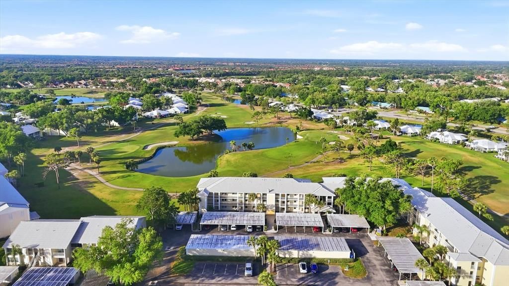 待售: $270,000 (2 贝兹, 2 浴室, 1002 平方英尺)