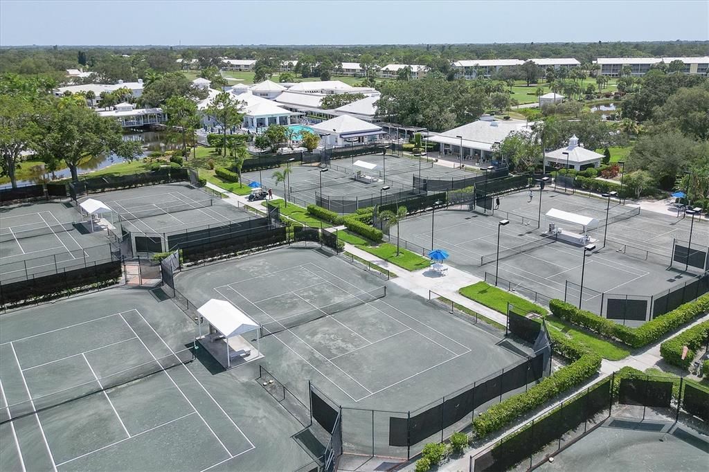 待售: $270,000 (2 贝兹, 2 浴室, 1002 平方英尺)