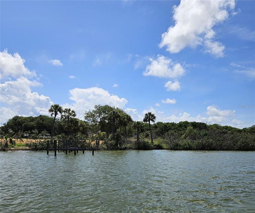 На продажу: $799,000 (0.34 acres)