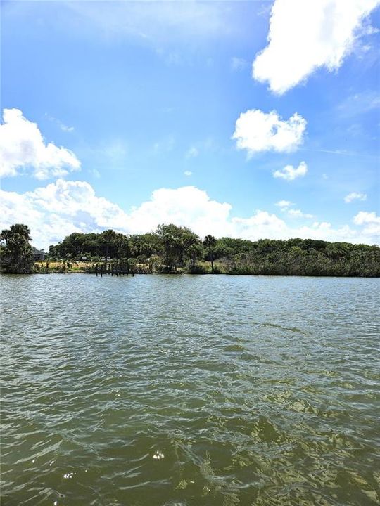 На продажу: $799,000 (0.34 acres)