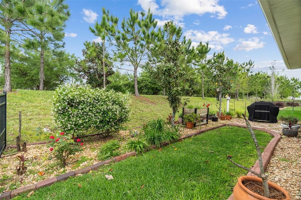 На продажу: $399,900 (3 спален, 2 ванн, 1876 Квадратных фут)
