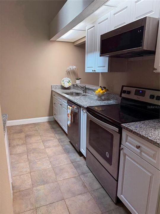 Active With Contract: $150,000 (2 beds, 2 baths, 1155 Square Feet)