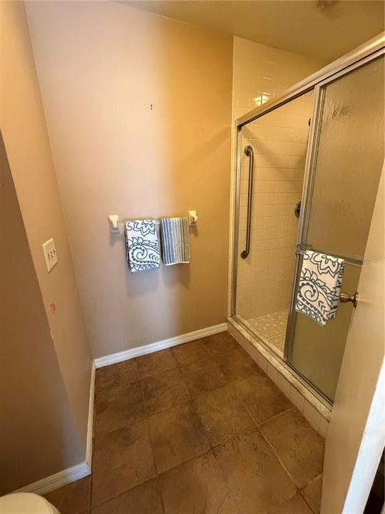 Active With Contract: $150,000 (2 beds, 2 baths, 1155 Square Feet)