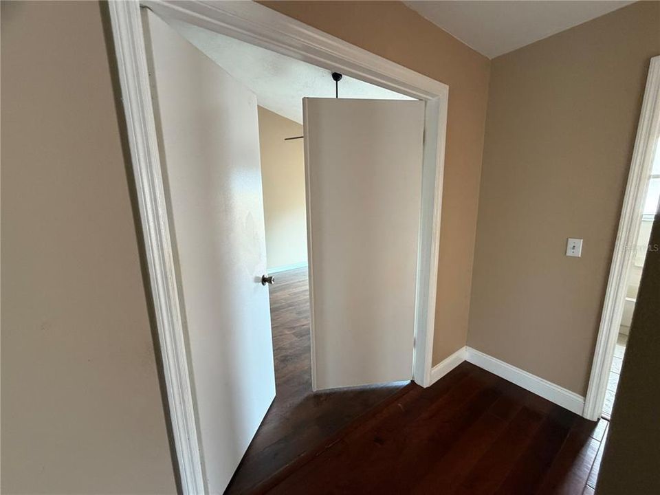 Active With Contract: $150,000 (2 beds, 2 baths, 1155 Square Feet)