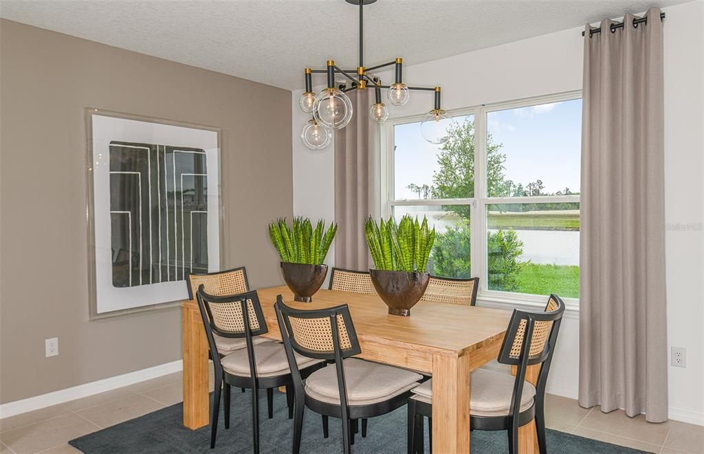 Active With Contract: $477,670 (5 beds, 3 baths, 2615 Square Feet)