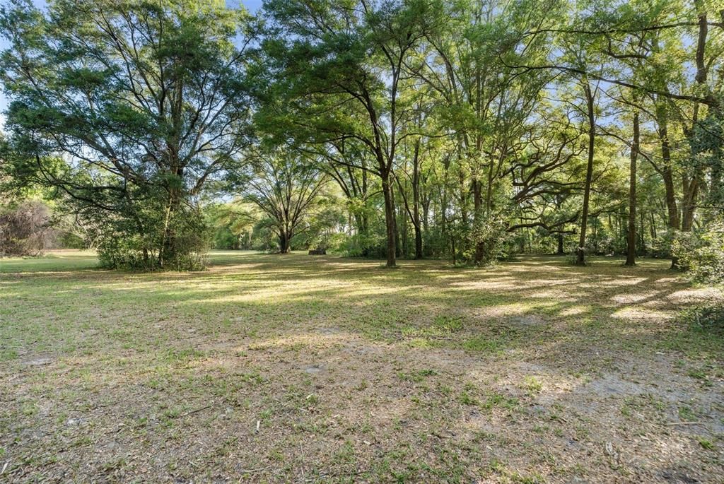 En Venta: $2,690,000 (4 camas, 3 baños, 2414 Pies cuadrados)