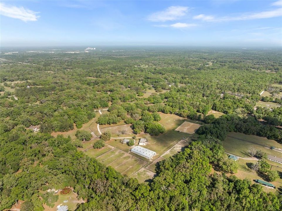 En Venta: $2,690,000 (4 camas, 3 baños, 2414 Pies cuadrados)