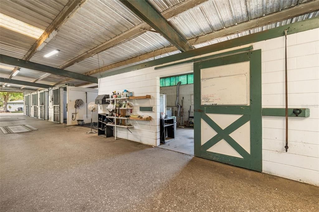 En Venta: $2,690,000 (4 camas, 3 baños, 2414 Pies cuadrados)