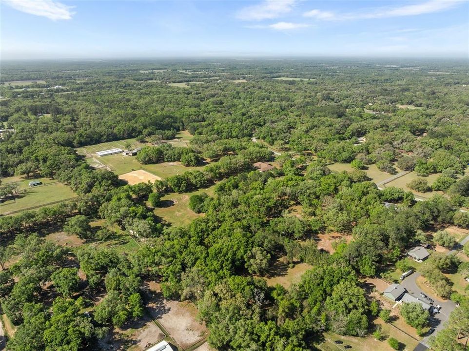 En Venta: $2,690,000 (4 camas, 3 baños, 2414 Pies cuadrados)