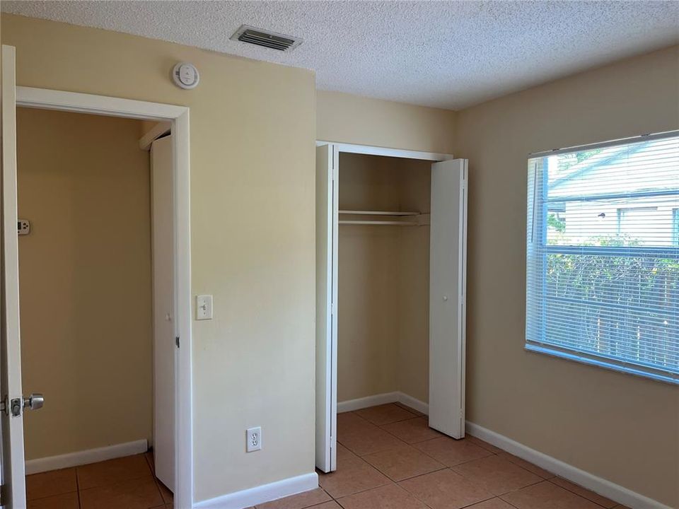 For Rent: $1,417 (2 beds, 1 baths, 833 Square Feet)