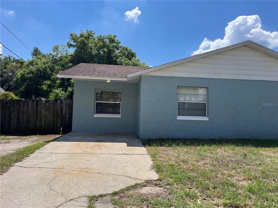 For Rent: $1,417 (2 beds, 1 baths, 833 Square Feet)