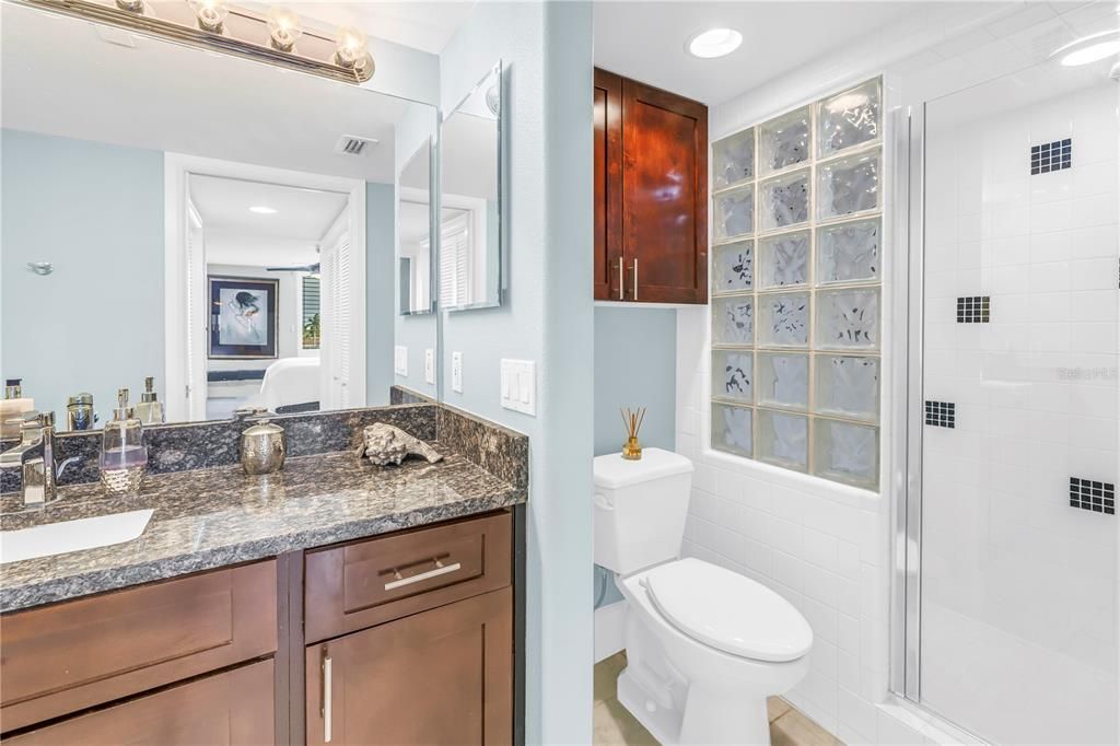 На продажу: $750,000 (2 спален, 2 ванн, 1430 Квадратных фут)