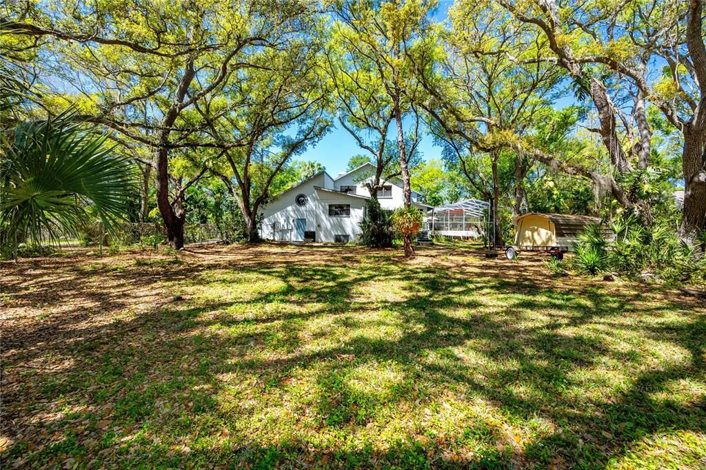 待售: $311,000 (0.40 acres)