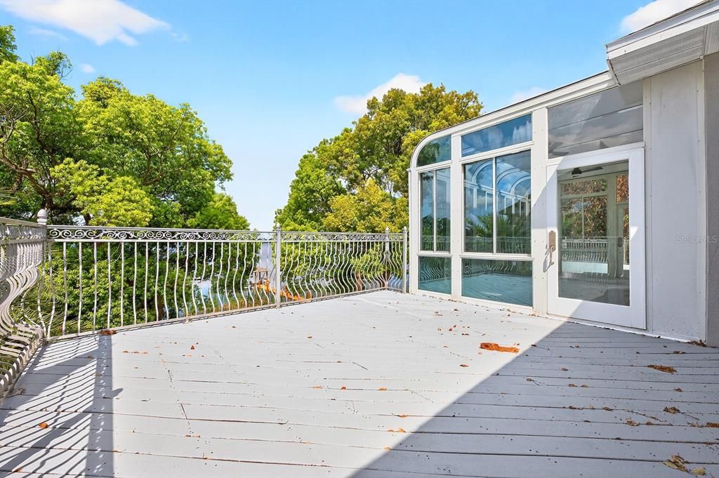En Venta: $1,300,000 (4 camas, 4 baños, 4625 Pies cuadrados)
