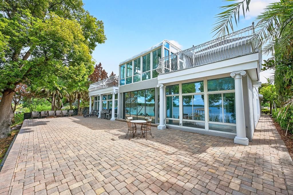 En Venta: $1,300,000 (4 camas, 4 baños, 4625 Pies cuadrados)