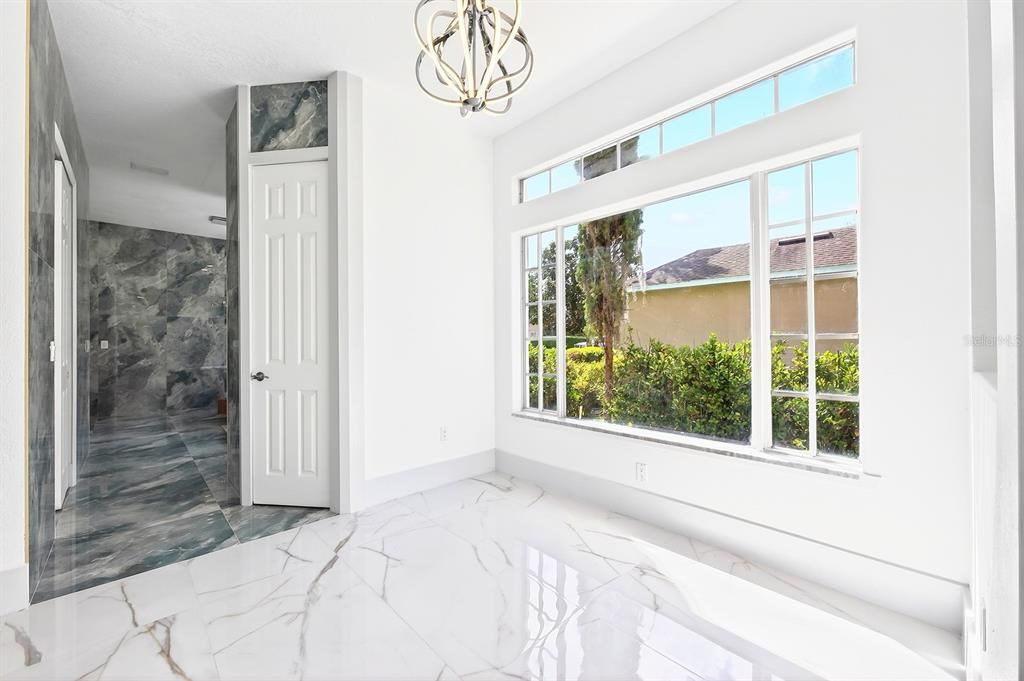 En Venta: $1,300,000 (4 camas, 4 baños, 4625 Pies cuadrados)