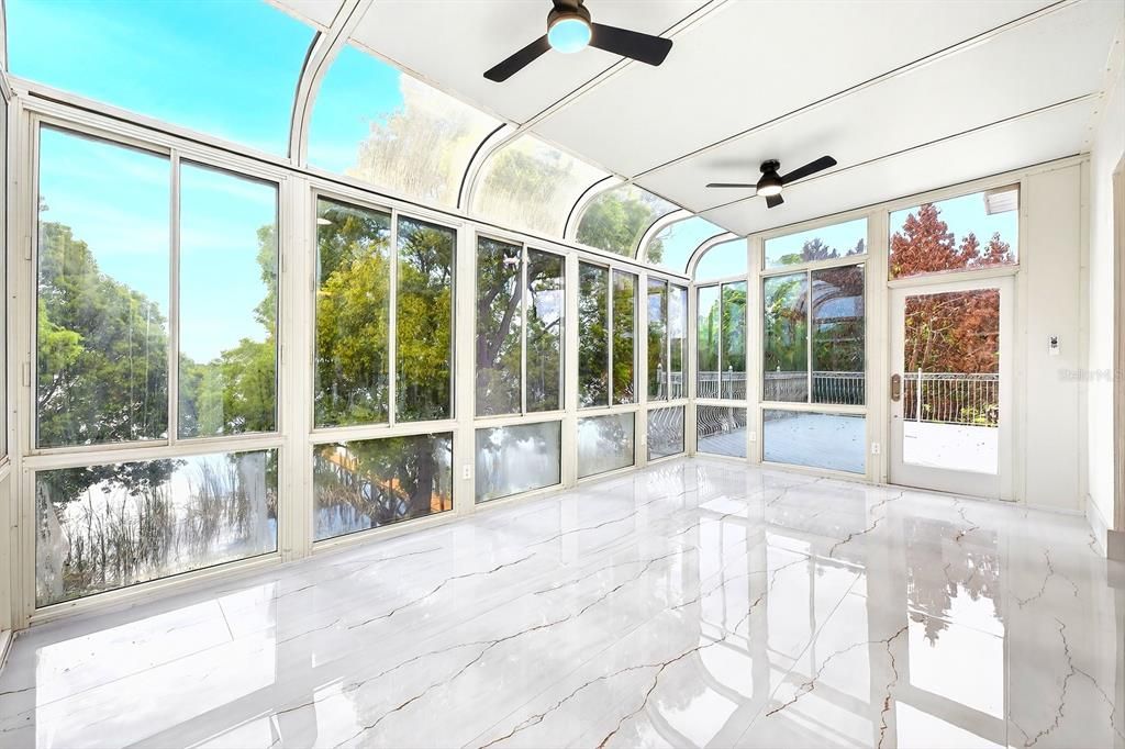 En Venta: $1,300,000 (4 camas, 4 baños, 4625 Pies cuadrados)
