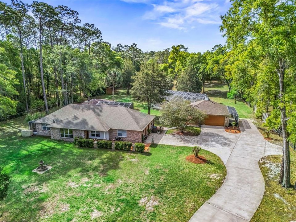 For Sale: $1,399,000 (6 beds, 3 baths, 3141 Square Feet)