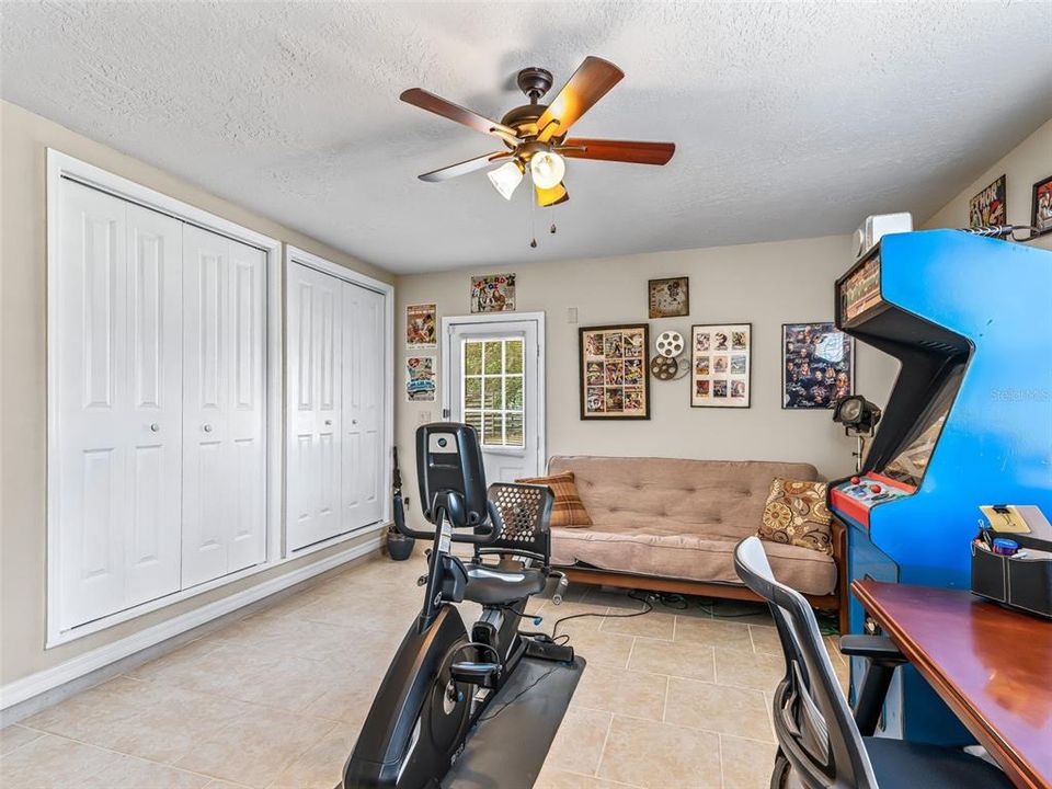 For Sale: $1,399,000 (6 beds, 3 baths, 3141 Square Feet)