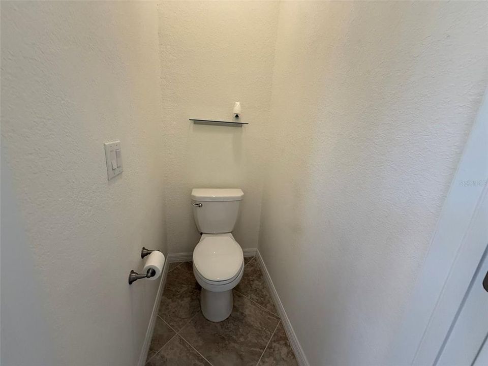 En Renta: $3,575 (4 camas, 3 baños, 2006 Pies cuadrados)