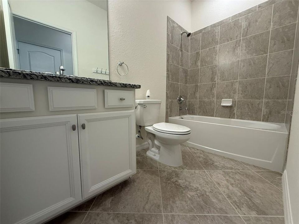 En Renta: $3,575 (4 camas, 3 baños, 2006 Pies cuadrados)