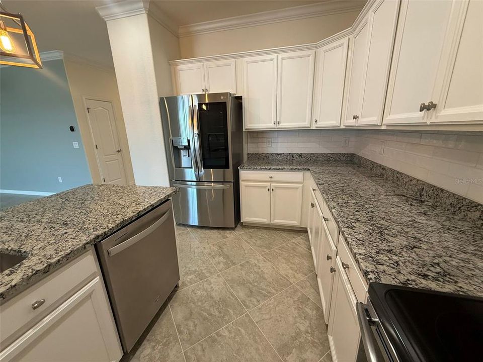 En Renta: $3,575 (4 camas, 3 baños, 2006 Pies cuadrados)