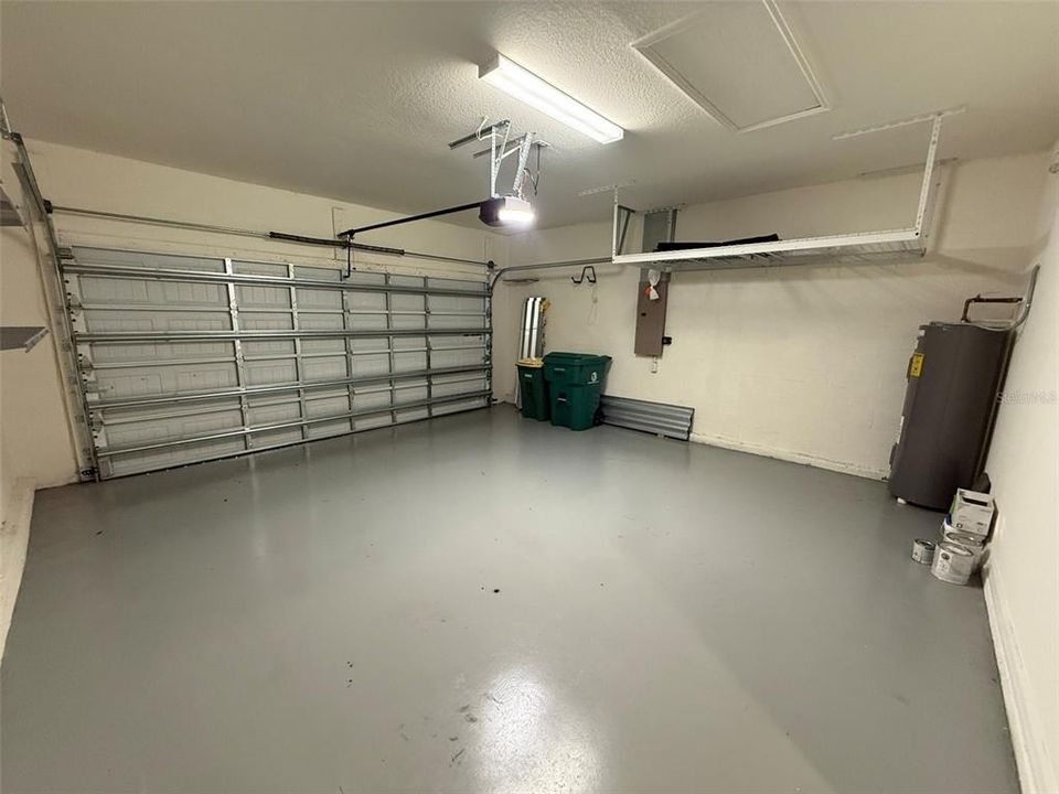 En Renta: $3,575 (4 camas, 3 baños, 2006 Pies cuadrados)