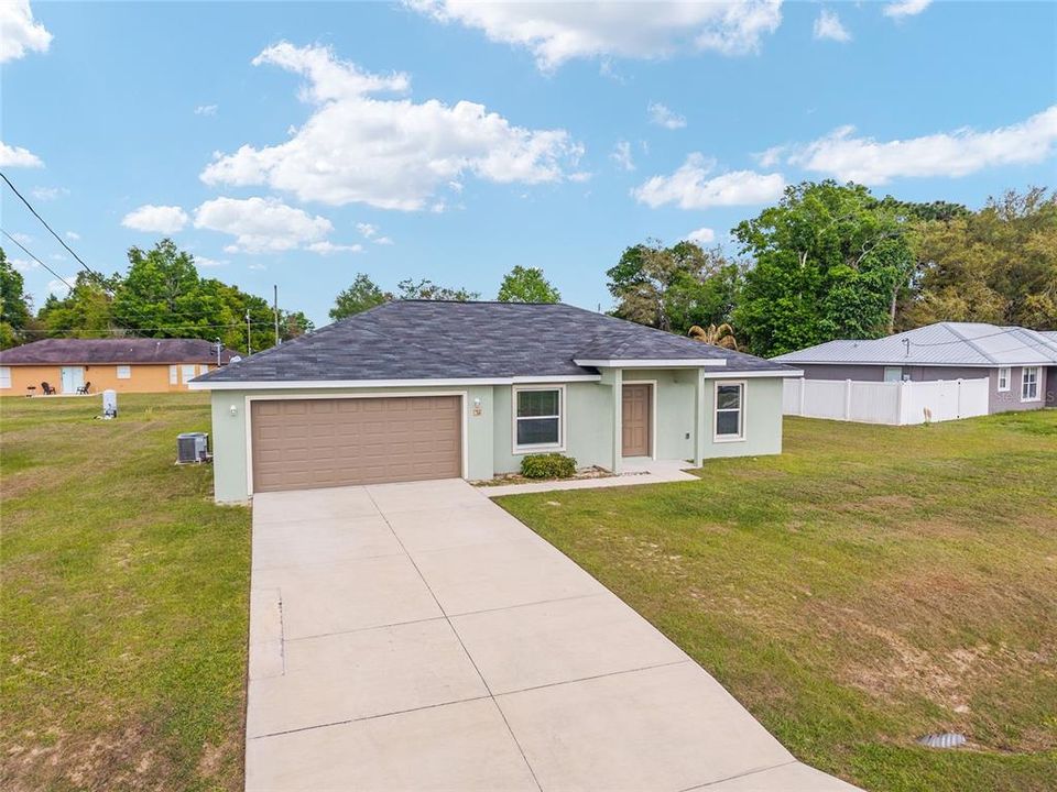 En Venta: $239,800 (3 camas, 2 baños, 1340 Pies cuadrados)