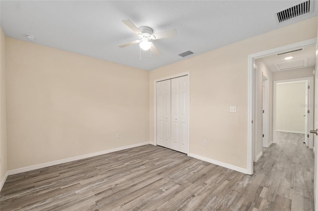 En Venta: $239,800 (3 camas, 2 baños, 1340 Pies cuadrados)