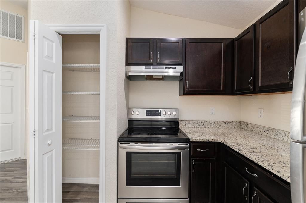 En Venta: $239,800 (3 camas, 2 baños, 1340 Pies cuadrados)