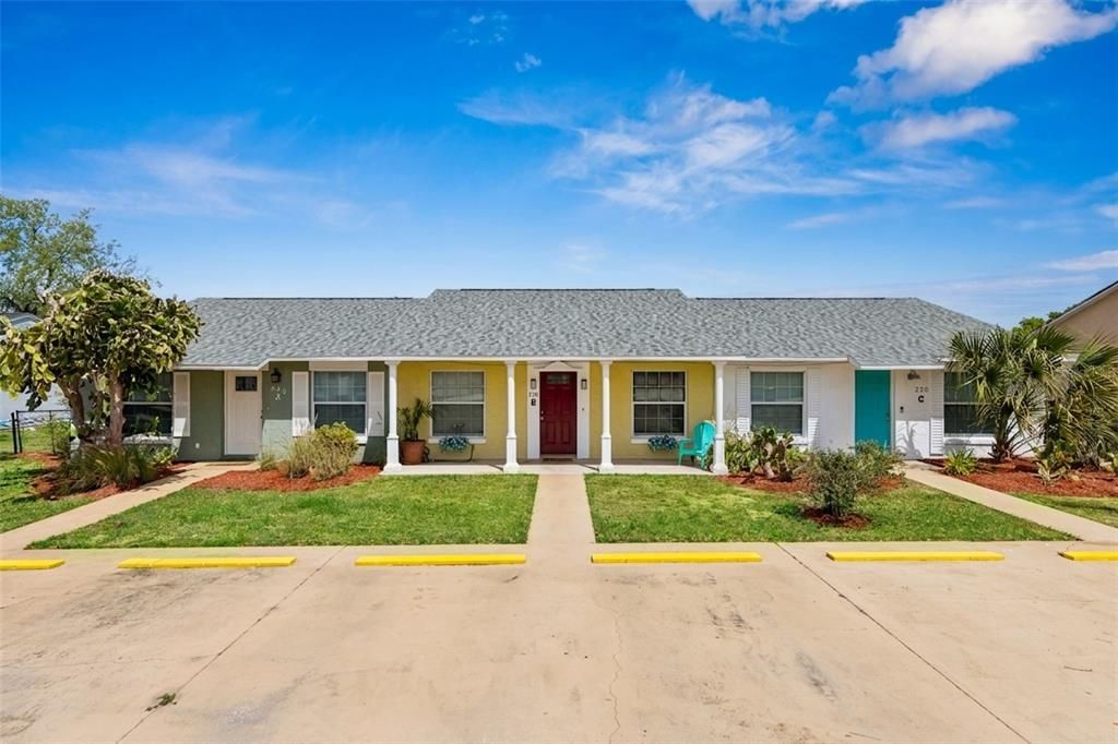 For Sale: $619,900 (6 beds, 0 baths, 2700 Square Feet)