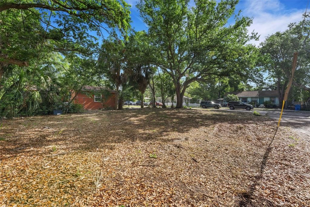 For Sale: $99,000 (0.07 acres)