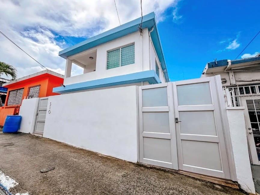 For Sale: $495,000 (8 beds, 0 baths, 1855 Square Feet)