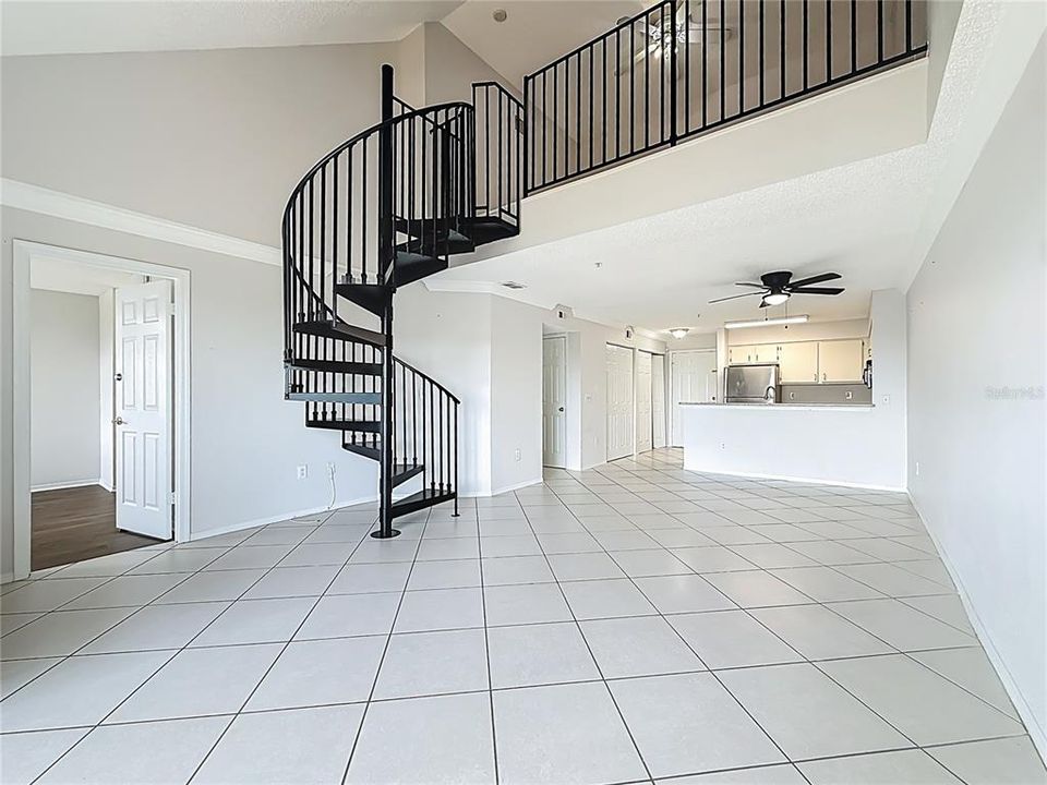 Activo con contrato: $199,900 (2 camas, 2 baños, 1075 Pies cuadrados)
