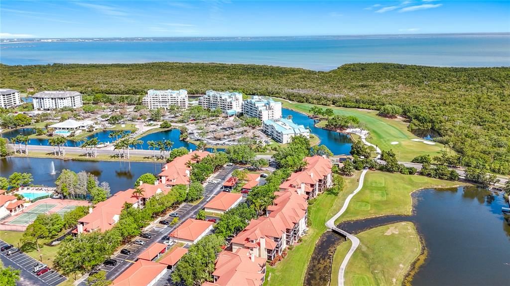 Activo con contrato: $199,900 (2 camas, 2 baños, 1075 Pies cuadrados)