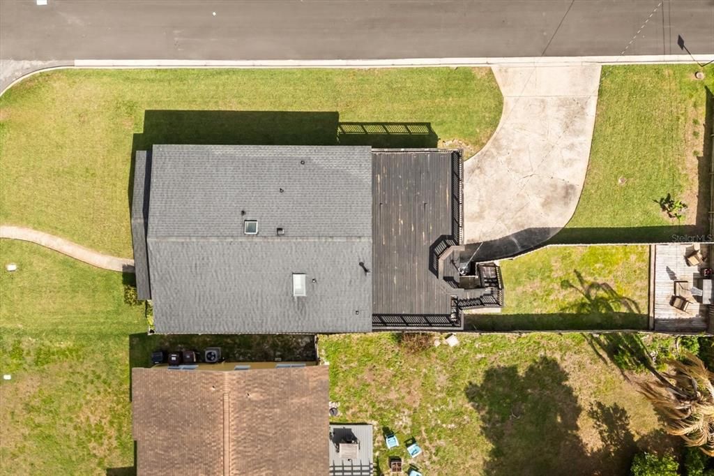 Active With Contract: $584,500 (4 beds, 4 baths, 2433 Square Feet)