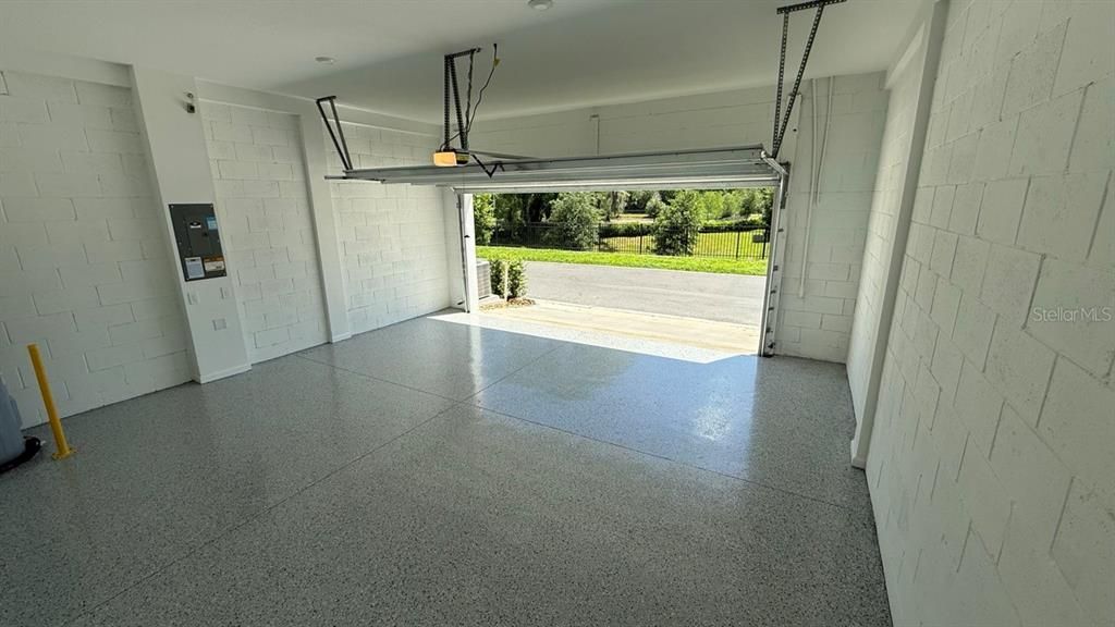 For Rent: $2,650 (3 beds, 2 baths, 1476 Square Feet)