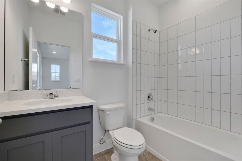 Active With Contract: $541,505 (4 beds, 4 baths, 2736 Square Feet)
