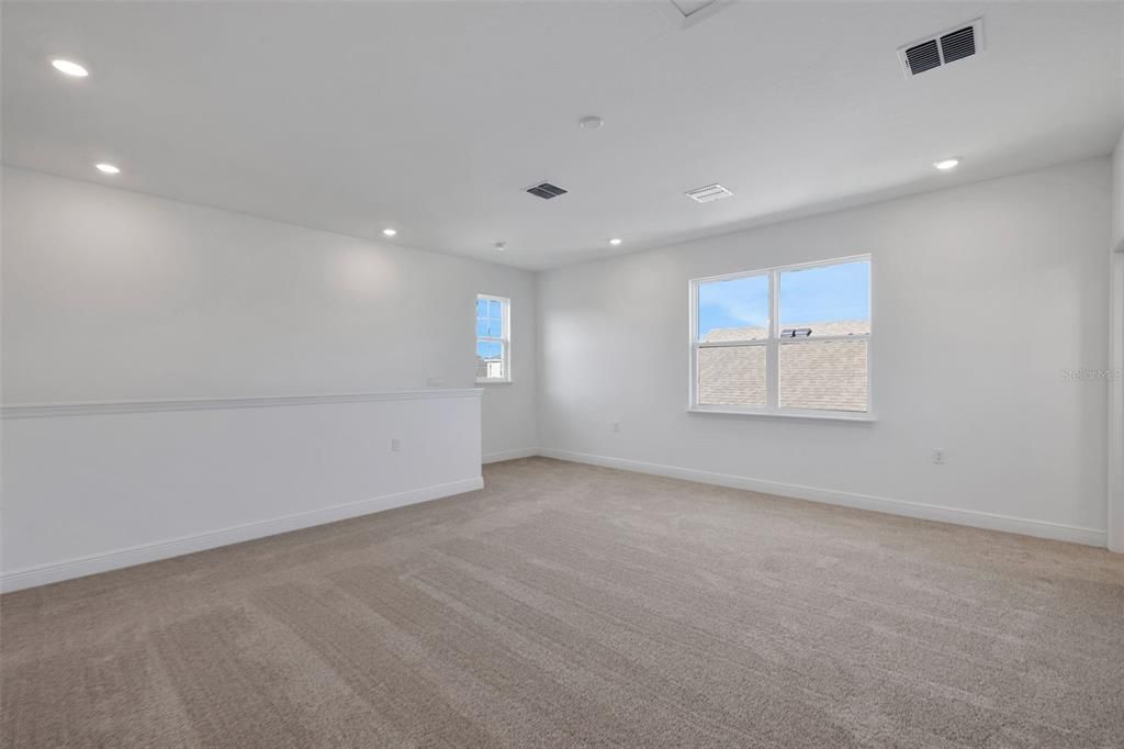 Active With Contract: $541,505 (4 beds, 4 baths, 2736 Square Feet)