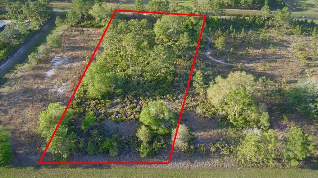 На продажу: $239,990 (1.74 acres)