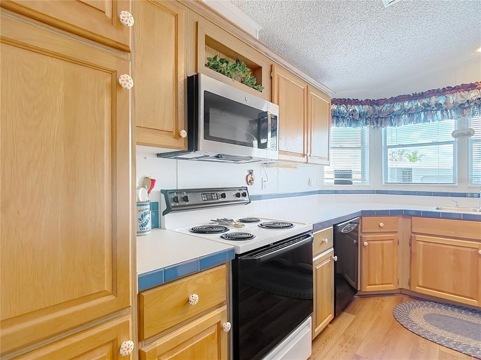 En Venta: $215,000 (2 camas, 2 baños, 1152 Pies cuadrados)
