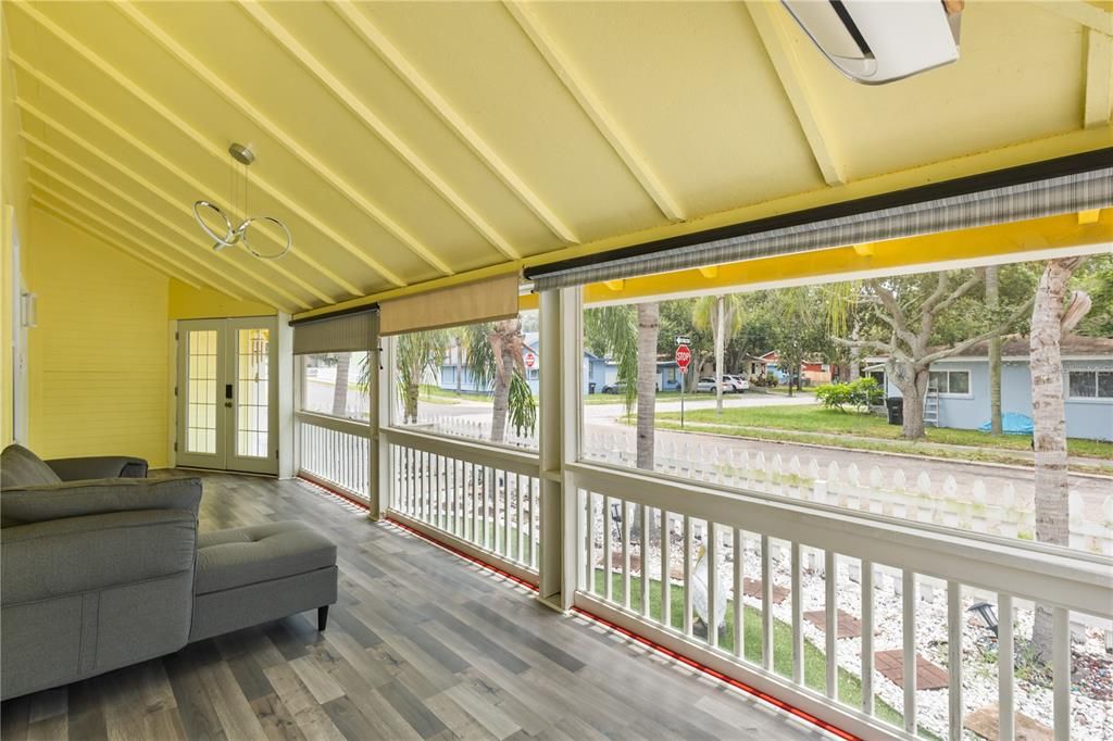 For Sale: $899,900 (5 beds, 0 baths, 2724 Square Feet)