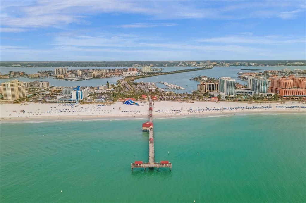 For Sale: $899,900 (5 beds, 0 baths, 2724 Square Feet)