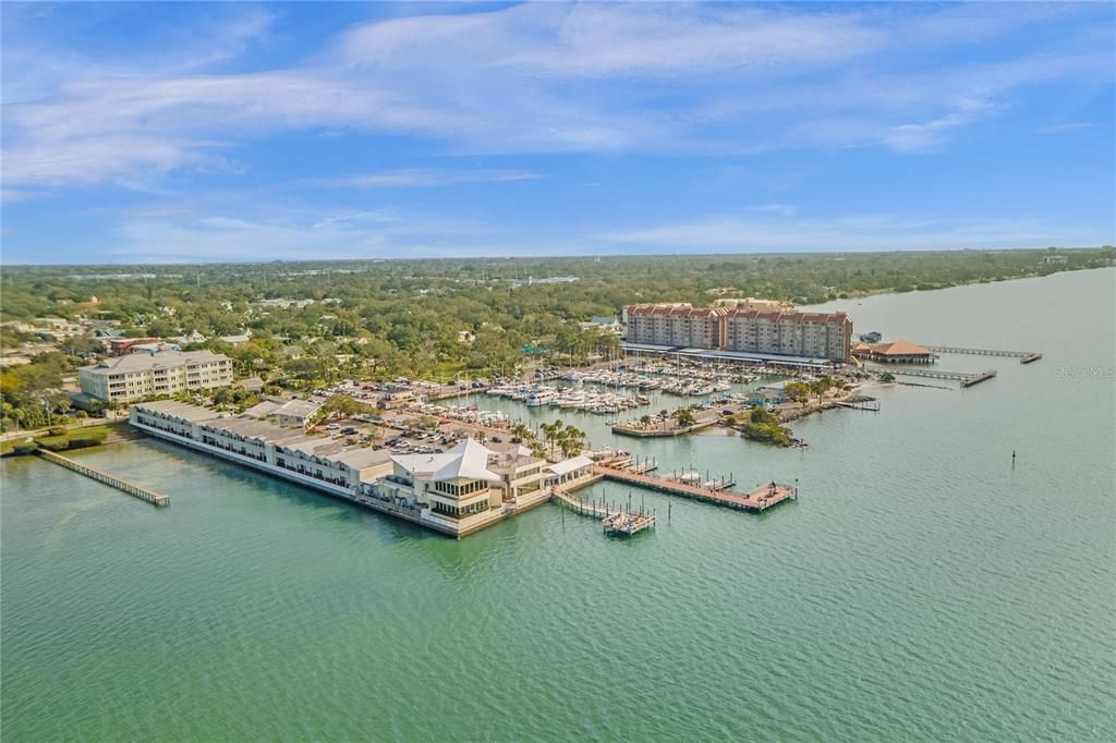 For Sale: $899,900 (5 beds, 0 baths, 2724 Square Feet)