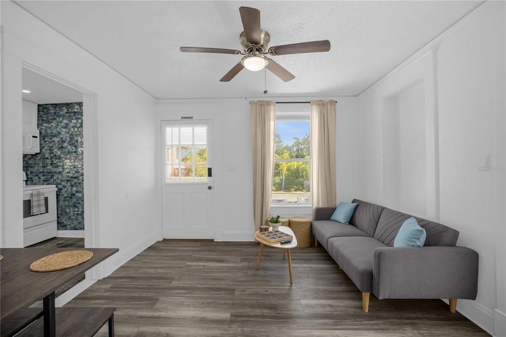 For Sale: $899,900 (5 beds, 0 baths, 2724 Square Feet)