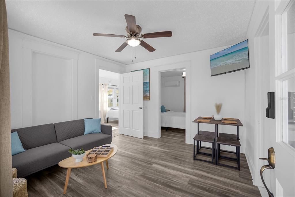 For Sale: $899,900 (5 beds, 0 baths, 2724 Square Feet)