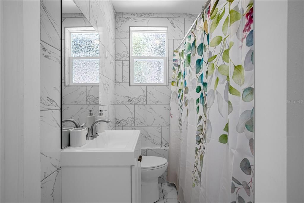 For Sale: $899,900 (5 beds, 0 baths, 2724 Square Feet)