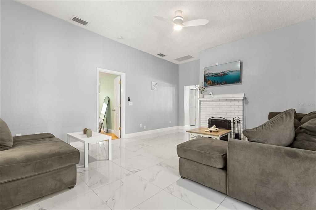 For Sale: $899,900 (5 beds, 0 baths, 2724 Square Feet)