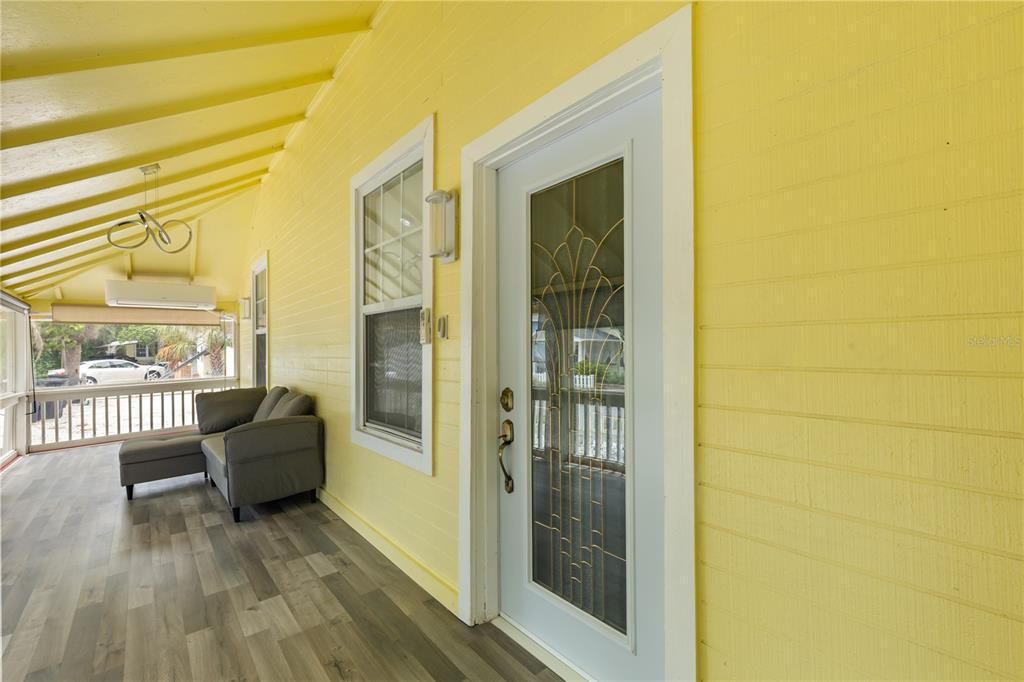 For Sale: $899,900 (5 beds, 0 baths, 2724 Square Feet)